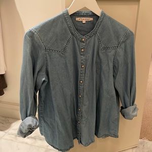 Xirena Chambray Snap Shirt